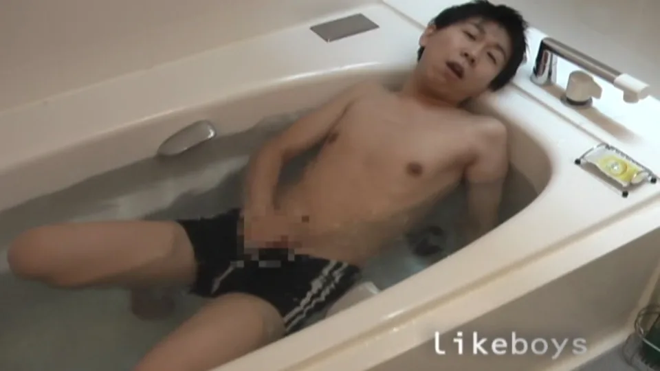 [4237-121] EXTRA! Selfie Video Jerk Off - Keisuke Vol. 1 - HeyDouga